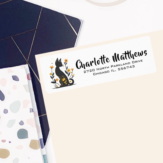 Étiquette de retour de chat noir fantaisie