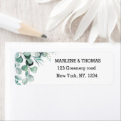 Étiquette de retour de la branche d'Eucalyptus bot (En situation)