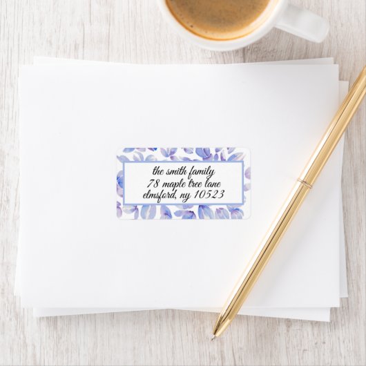 Étiquette de retour des fleurs de lavande bleue (En situation)