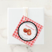 Étiquette de sauce tomate maison avec ingrédients (En situation)