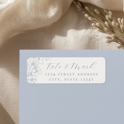 Étiquette Delicate Blue Floral Wedding Return Address Labels