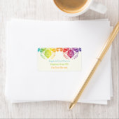 Étiquette Demande de damas de couleurs arc-en-ciel (En situation)