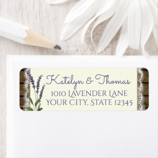 Étiquette Dentelle et Lavender Barne Wood Adresse (En situation)