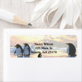 Étiquette Des pingouins qui refroidissent sur une banquise (En situation)