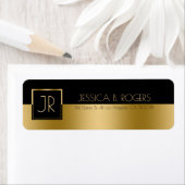 Étiquette Design géométrique moderne Slick Noir & Or (En situation)
