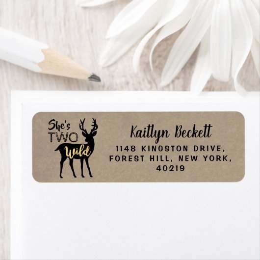 Étiquette Deux Filles sauvages Cerf de bois 2e anniversaire (En situation)