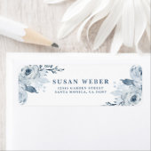 Étiquette d'invitation Dusty Blue (En situation)