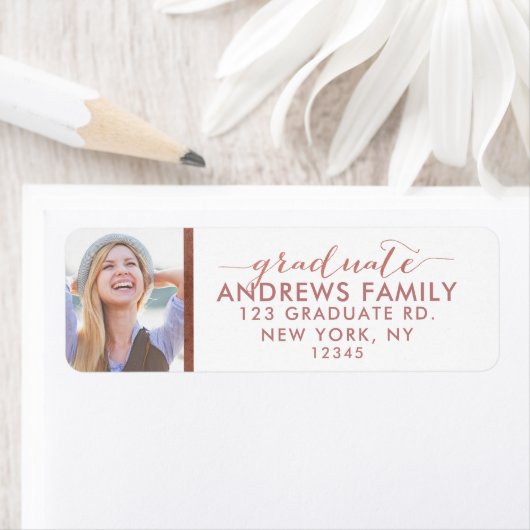 Étiquette Diplômé Photo Custom Rose Gold (En situation)