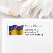 Étiquette Drapeau d'agitation ukrainien-américain (En situation)