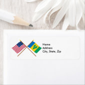 Étiquette Drapeaux croisés des États-Unis et de Saint-Vincen (En situation)