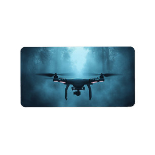 Étiquette Drone dans Foggy Forest Adresse de retour Label
