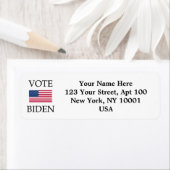 Étiquette du drapeau américain patriotique Biden (En situation)