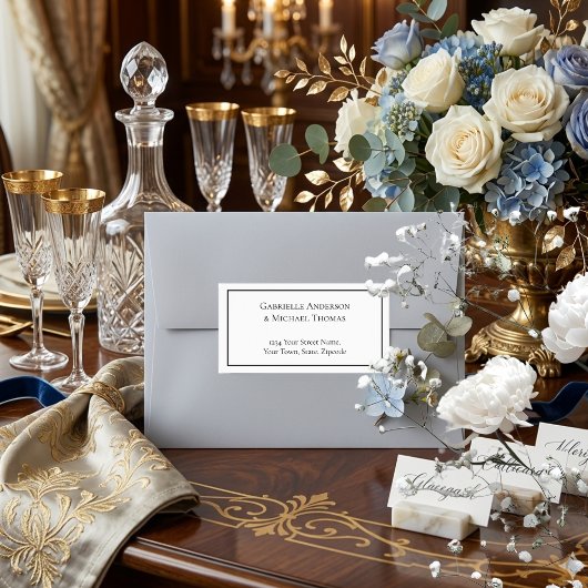 Étiquette Elegant Black Border White Text Address Labels