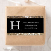 Étiquette Élégant blanc moderne Monogramme or noir initial (En situation)