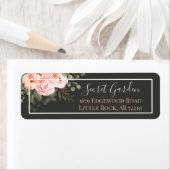 Étiquette Élégant Blush rose Floral Rose Adresse moderne (En situation)