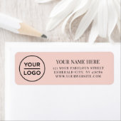 Étiquette Elegant Business Logo Return Address (En situation)