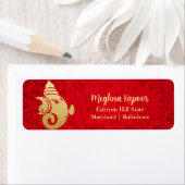 Étiquette Elégant Gold Foil Ganapati Indian God Red Damask (En situation)