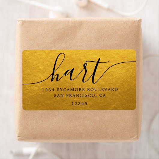 Étiquette Elegant Gold Script Family Return Address (En situation)