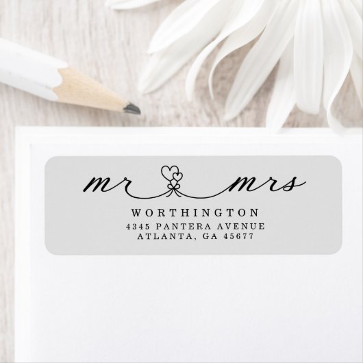 Étiquette Élégant Script Coeurs M & Mme Mariage Retour (En situation)