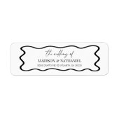 Étiquette Elegant Wavy Border Wedding Return Address (Devant)