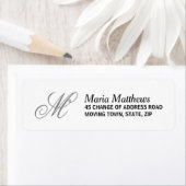 Étiquette Élégante adresse de retour monogramme (En situation)