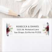 Étiquette Élégante Bourgogne Navy Florals Adresse de retour  (En situation)