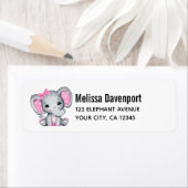 Étiquette Eléphant de bébé rose mignon avec oreilles Poka Do (En situation)