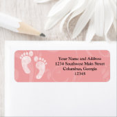 Étiquette Empreintes de bébé rose/blanc (En situation)