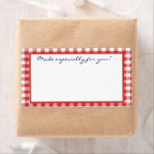 Étiquette En vichy rouge (En situation)