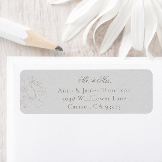 Étiquette Faux Embossed Roses Ivory Classic Wedding Response (En situation)