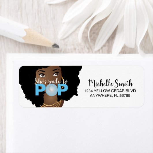 Étiquette Femme noire, Prête à la pop, Bubblegum, Bleu (En situation)