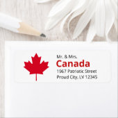 Étiquette Feuille d'érable du Canada Fière et libre Patrioti (En situation)
