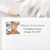 Étiquette feuilles verts de l'ours en peluche (En situation)