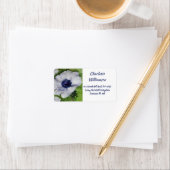 Étiquette Fleur d'anémone blanc dans l'aquarelle (En situation)