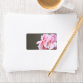 Étiquette Fleur de géranium rose (En situation)