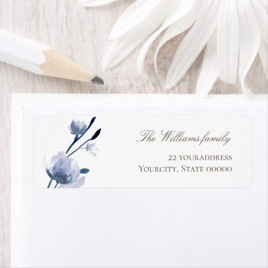 étiquette fleurs bleu aquarelle (En situation)