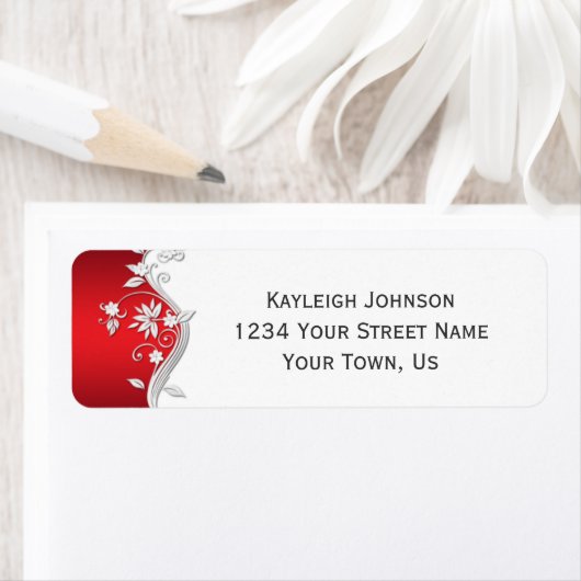 Étiquette Fleurs d'argent blanc rouge orné (En situation)