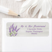 Étiquette Fleurs de lavande violette sur bois (En situation)