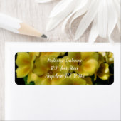 Étiquette Fleurs de Primrose Jaune Adresse de l'effet Orton (En situation)