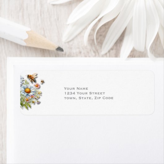 Étiquette Fleurs sauvages d'aquarelle Bee Mariage (En situation)