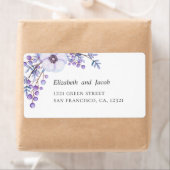 Étiquette Fleurs violettes. Adresse du mariage à fleurs viol (En situation)