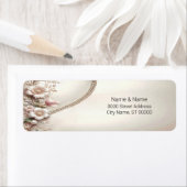 Étiquette Floral and Pearl Return Address Label (En situation)