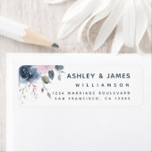 Étiquette Floral Dusty Blue Rose Script Adresse de retour (En situation)