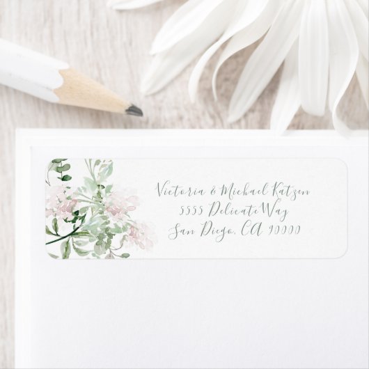 Étiquette Flore d'aquarelle claire et aérée (En situation)