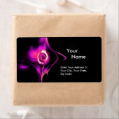 Étiquette FRACTAL ROSE 1 rose Fuchsia violet noir (En situation)