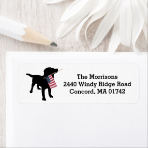 Étiquette Fun 4 juillet Black Lab avec le drapeau américain