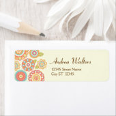 Étiquette Funky Boho Retro Flowers Mariage (En situation)