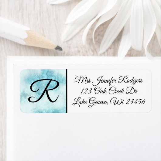 Étiquette Gemmes en marbre blanc et bleu monogrammes (En situation)