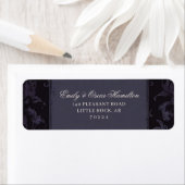 Étiquette Gothic Elegance Purple Boho Skull Return Address (En situation)