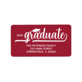 Étiquette Graduation Cap Chic Script Crimson Adresse de reto (Devant)
